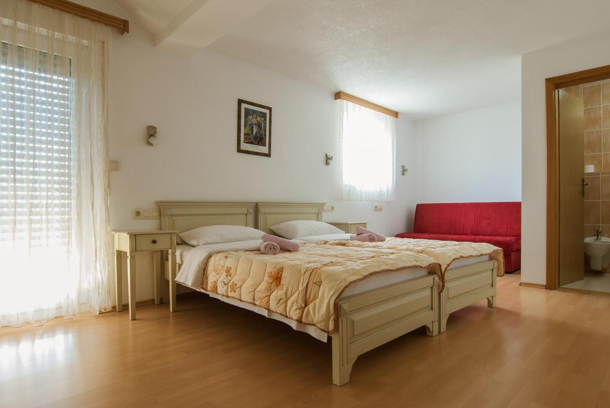 Međugorje Pension Silvia מראה חיצוני תמונה