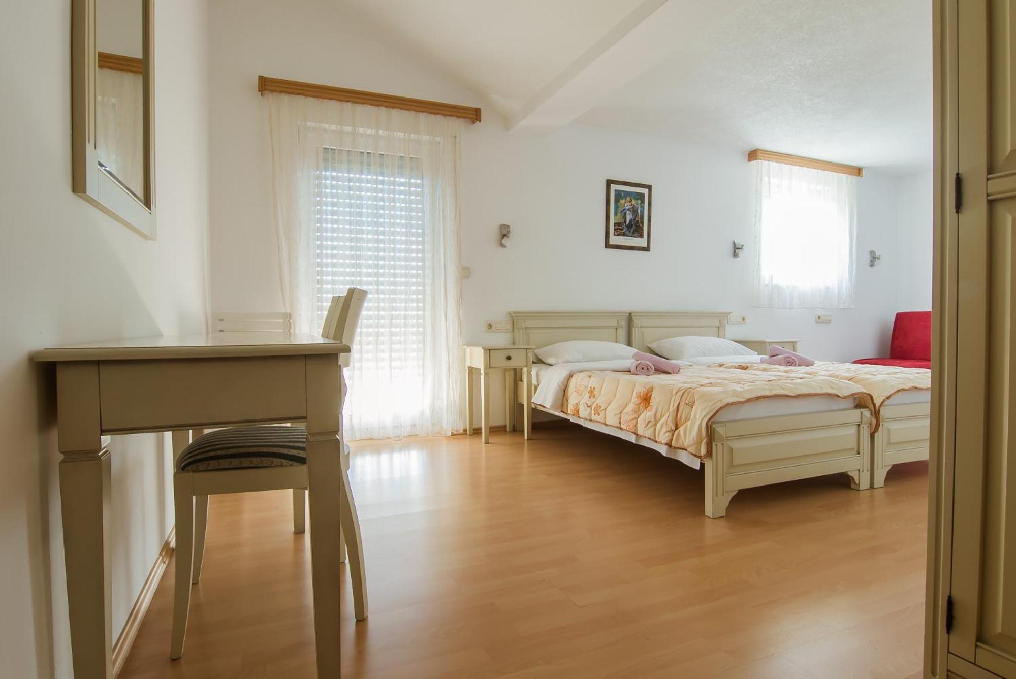 Međugorje Pension Silvia מראה חיצוני תמונה